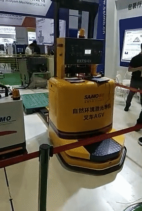 自然环境激光导航AGV叉车