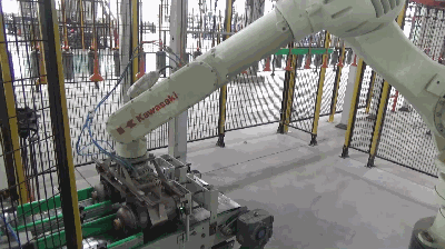 喷涂生产线机器人自动上件系统